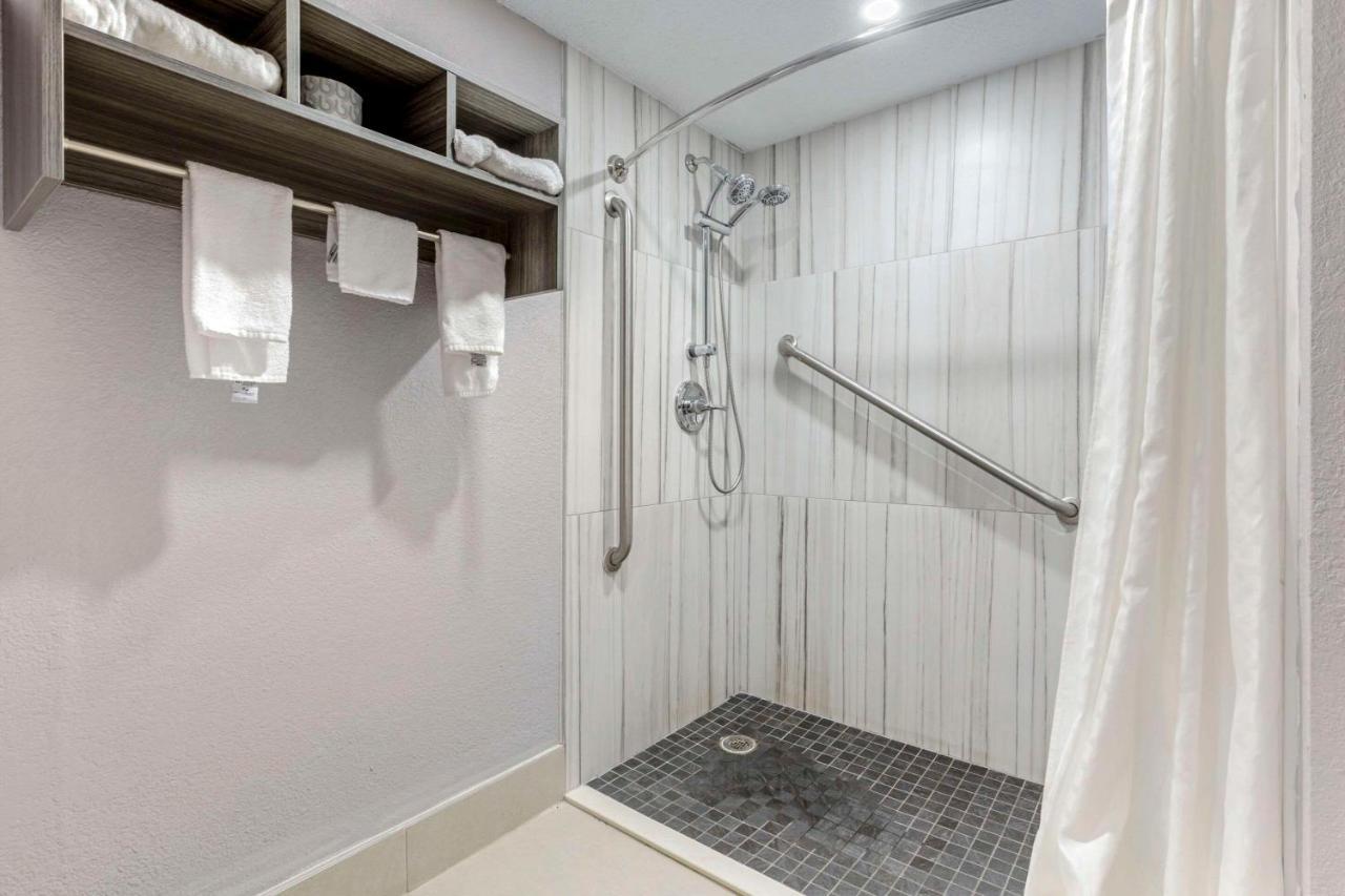 Quality Inn Нюбъри Екстериор снимка